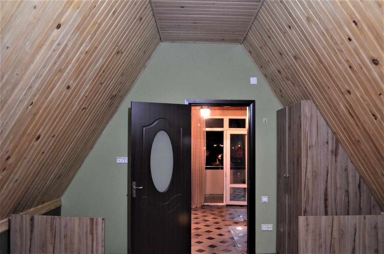 Guest House Amo Batumi Exterior foto
